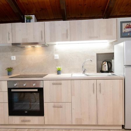 Odisseus Old Town Apartment Corfu  Экстерьер фото