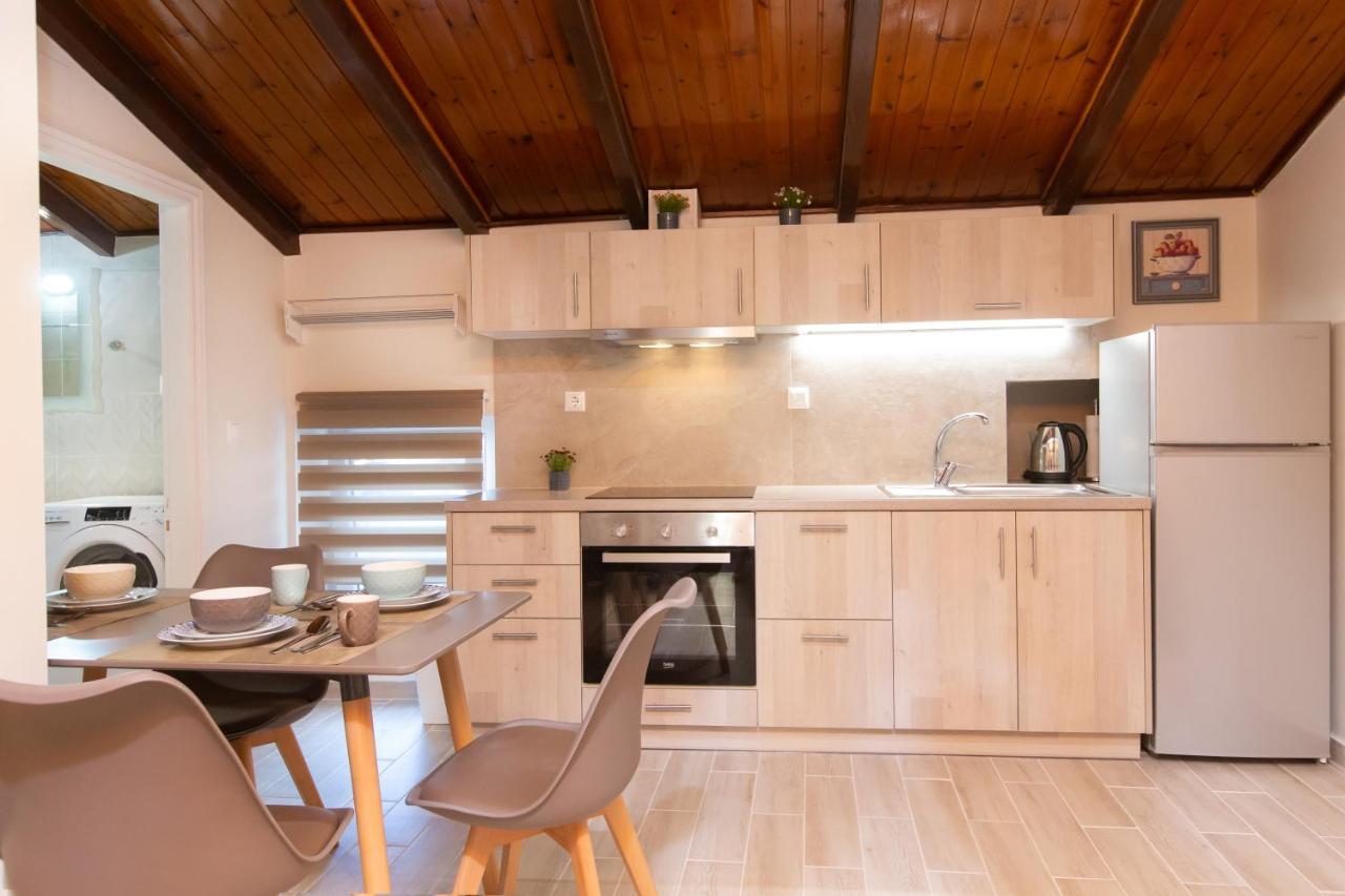 Odisseus Old Town Apartment Corfu  Экстерьер фото
